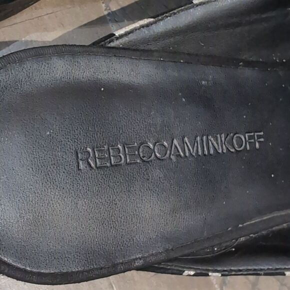 Rebecca Minkoff Black Mika In Galaxy Print Mules/Slides Sz 9.5 - Picture 6 of 8